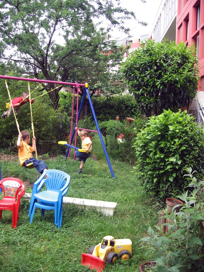 Le jardin collectif de Fabienne et sa voisine, Grenoble (38) - © M. Paris